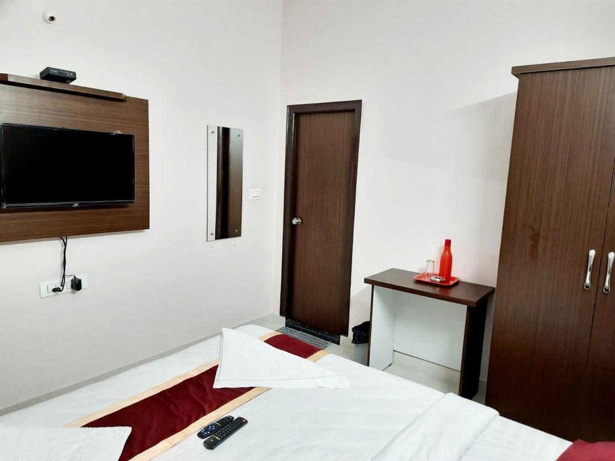 Hotel Royal Suites バンガロール エクステリア 写真